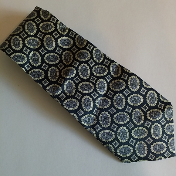 Other - 3/$45 Tie SILK HIGH FASHION Navy Gray Ovals
